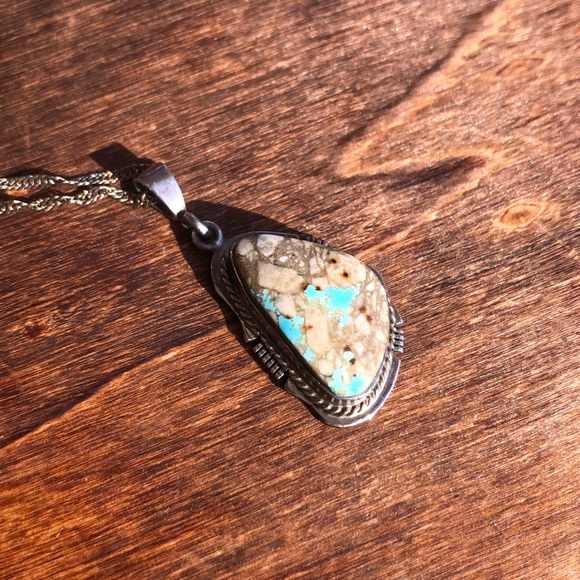 Vintage Kathy Yazzie Boulder Turquoise Necklace - Picture 2 of 8